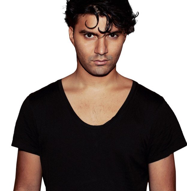 BLACK SHIRT