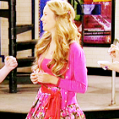 I am back! Justin Russo's girlfriend! I think I'm in love with him. (I RP the young Juliet)