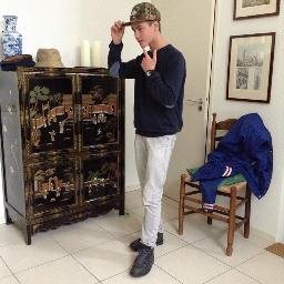 AJAX. GOLF WΔNG. 
Instagram: thijsk1998