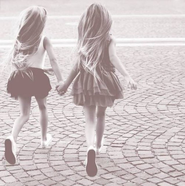be yourself and real friends will follow - dagelijks tweets