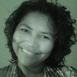 Jornalista apaixonada por gente, gente que gosta de gente, que gosta de abraço e de cafuné. O mais, venha bater um papo e decubra vc mesmo