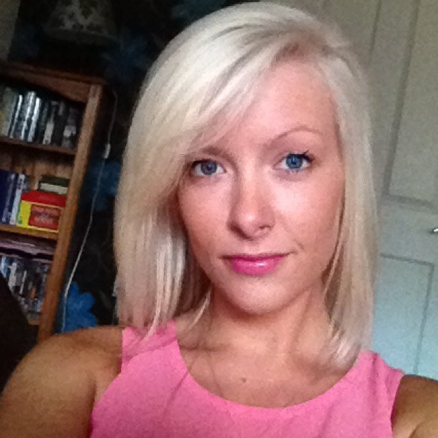 Hi my name is Jodie Perry and I am a mobile hairdresser and i also do spray tanning in newtown and surrounding areas, feel free to tweet me and as any question