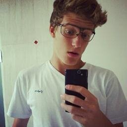 undergutz's profile picture. 