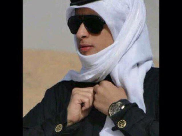 عربي مسلم ، اتبعني يجيك رتويت مباشره ،،،