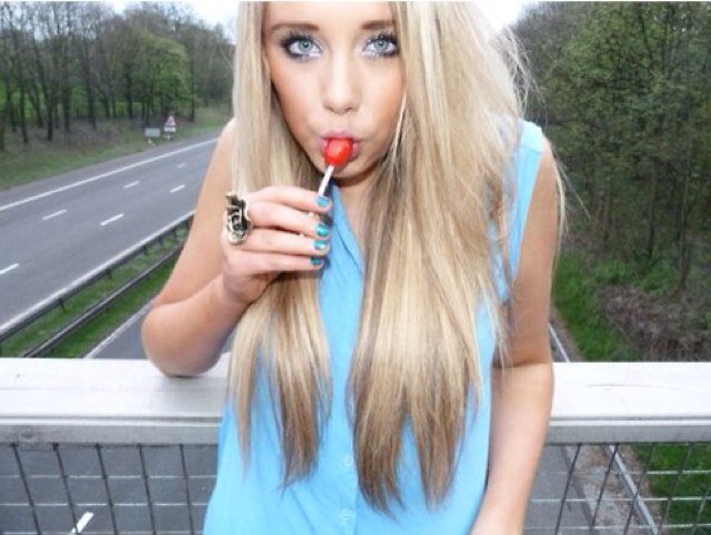 This is an anon.  Im sexual & heartbroken. Find me at the party drunk and stoned #BlondesDoItBest