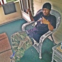 I Get money do a back ground check $beepppp LA SWIZZY SWERVEN BITCH
