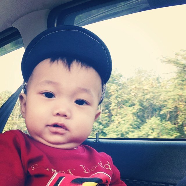 razlanisme87's profile picture. I design and illustrate for print and screen. I like technology, photography and coffee.