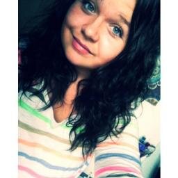 i like cute boys and rock and roll (▰˘◡˘▰)