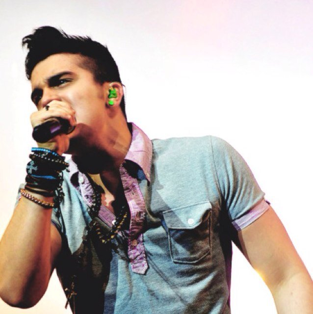 singe 02/10/2012 te amo @luansantana |Adm: @PamelaBenatti_ |sou super feliz pq tenho minha princesa prfta @manauaradolrds ❤ |minha gatinha @eternoanjols ❤❤|