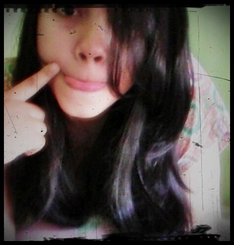 Putri | JUSTIN BIEBER'S WIFE | simple | 18 years old | mention for follback | love you and much thanks :*
