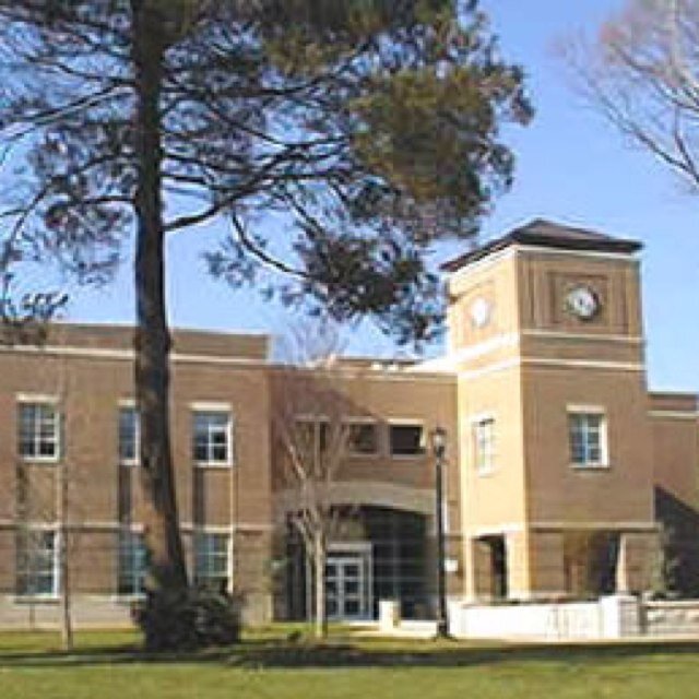Information on Monmouth Sports Communcation Program housed in the Plangere Center