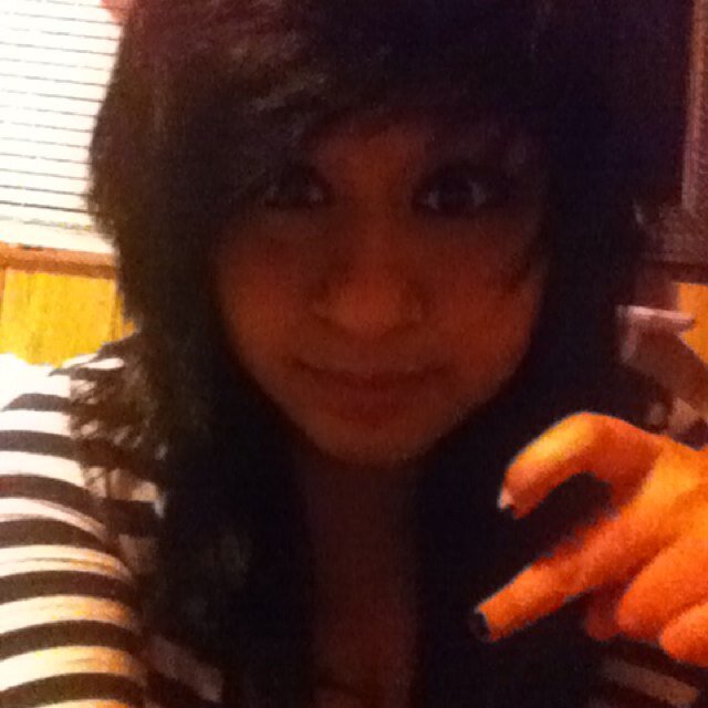 Look me up on instagram @desiderioeunice67
                  :D