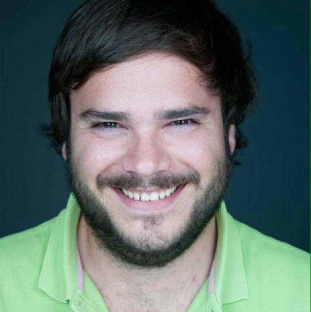 alvasur's profile picture. Madrileño, pero Canario de adopción; Farmacia, optica y fotografia son mi profesión.