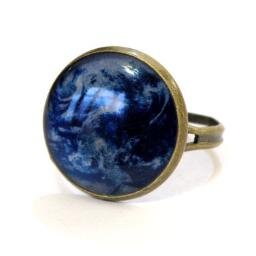 Handmade jewelry maker, artist. Welcome to my shop!  https://t.co/4SmDHJUYAr
