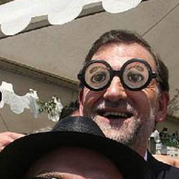 StandardError's profile picture. bah