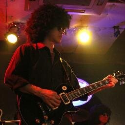 札幌出身で仙台から富士宮に移住した爆音大好きギター弾き🎸 Webライター歴5年。ギター歴は数十年🙃Webサイト+ブログ運営が生業の個人事業主。ギター、ビートルズ、PC、ニャンコ、車、ラーメン、コーヒー、歴史、神社仏閣、写真、富士山が好き。妻とニャンコと富士山🗻を眺めながら平和で静かに暮らす事が生涯の目標🐈