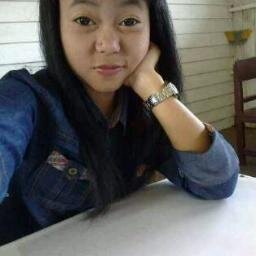 Nhuer19's profile picture. Cantik,baik,suka bertman sma syapa sja