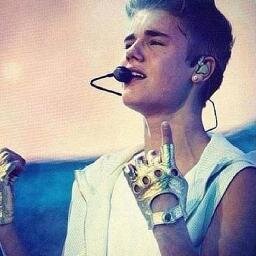 ANatasha1999's profile picture. (my new twitter account)   Belieber3!