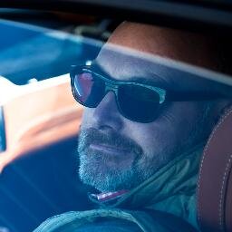 Enthusiast of anything involving cars and guitars, both preferably from the 1960s and '70s