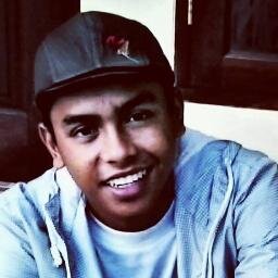 Simpel. Hanya singgah du dunia. Yang sejati adalah setelah dunia. Belajar dari apa dan siapa pun.