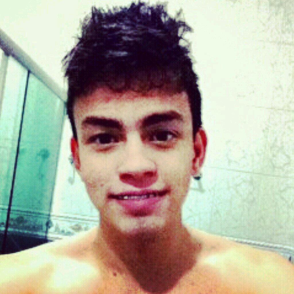 Eu não quero, não posso te perder. Você é tudo que eu tenho, tudo que eu conquistei e tudo que eu preciso pra ser feliz ♥ @maandyantico_ here {16/03} ∞