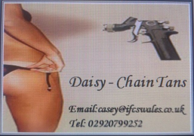 MOBILE TANNING - SIENNA X/CRAZY ANGEL: EMAIL: caseyoak1@outlook.com TEL: 07415441750 MALES & FEMALES. FEEL GLAMOROUS 24/7