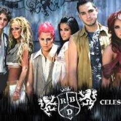 100%fans de RBD ....*-* sigueme y te sigo RBD..de HEART