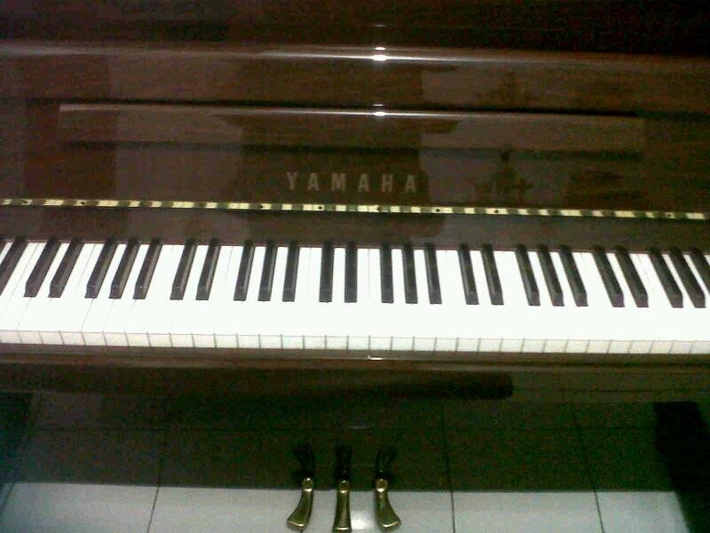 UNJ Musik , sacra familia Choir , mezzosoprano Victoria choir, music teacher in K.B.S.I , singer , soloist , mudika X choir sometimes conductor and organist