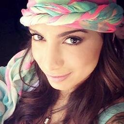 Res. Manuela Fã Clube Dedicado a @Anitta_OFICIAL ❤  Since: 26/07/2013