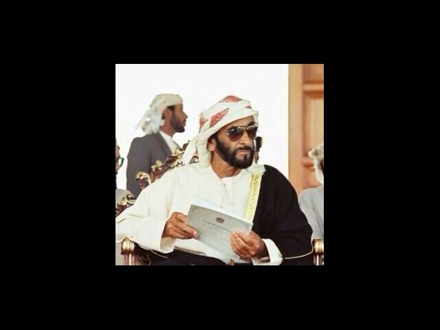 لا إله إلا الله محمدا رسول الله