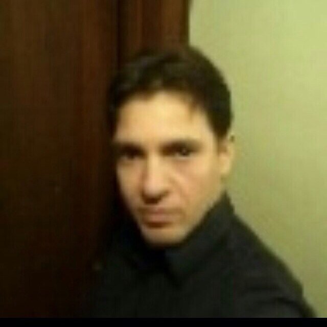Guitarist, bass player, pianist & drummer.
Playing since 3 years old, went to music school @ 8 years old & graduated from Hochstein Music School in 1985.