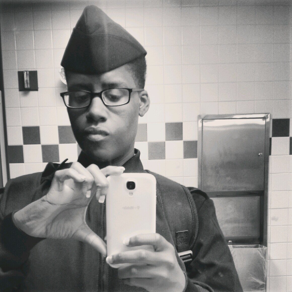 US Navy Sailor Hooyah!! 18 & Taken :)