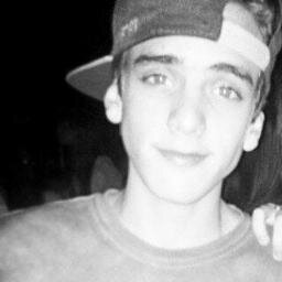 Oiie ,
Esse fc foi criado no dia: 23/05/11 as 17:55 
 oficializado: 4/07/11 as 15:17 :*