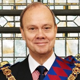 Official Twitter channel of David Williamson, Past Third Grand Principal of the Supreme Grand Chapter of England (SGC), Past President Universities Scheme