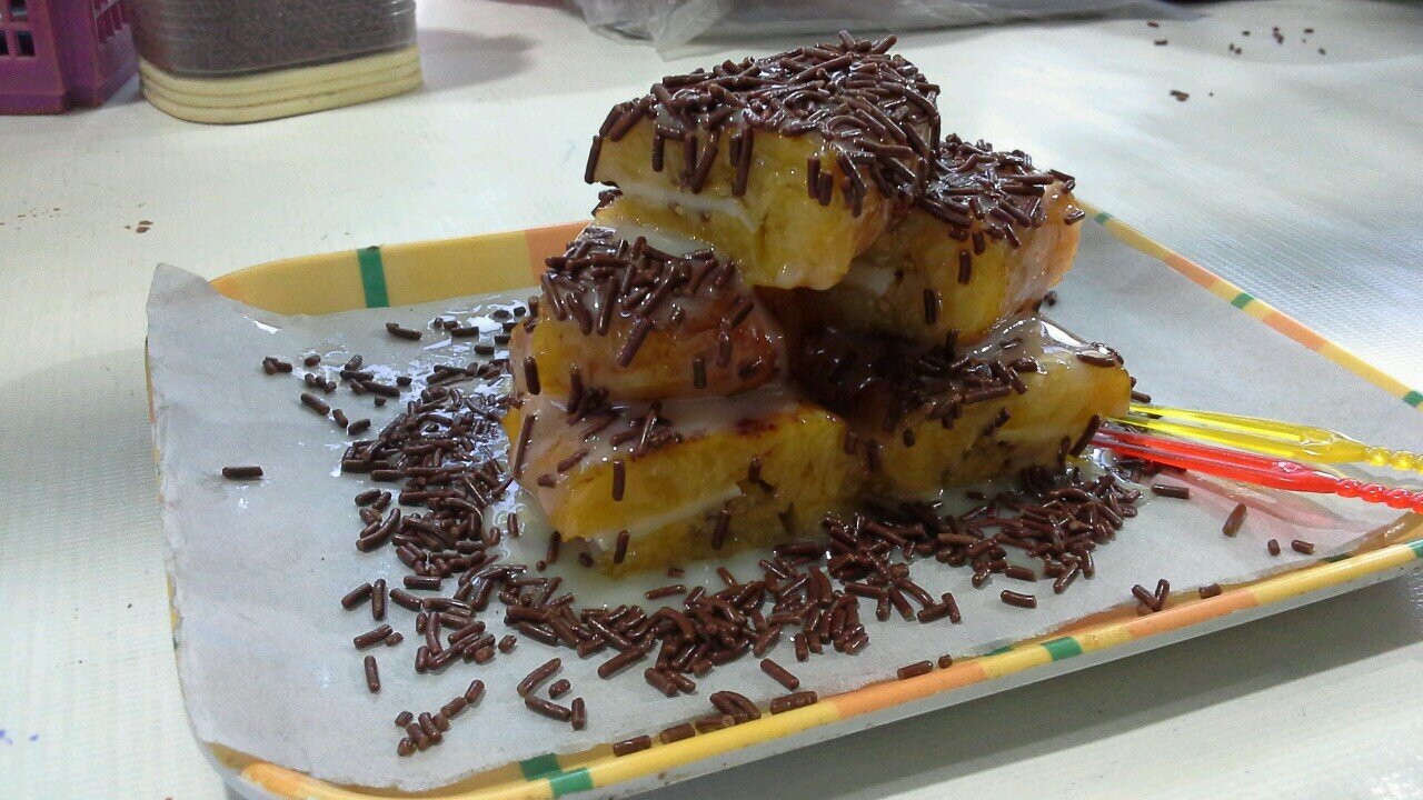 SimanisLegit's profile picture. Menerima pesanan partai besar & kecil oleh2 khas Bandung; Pisang Goreng, Comro, Bugis, Nagasari, Pisang Keju dll.