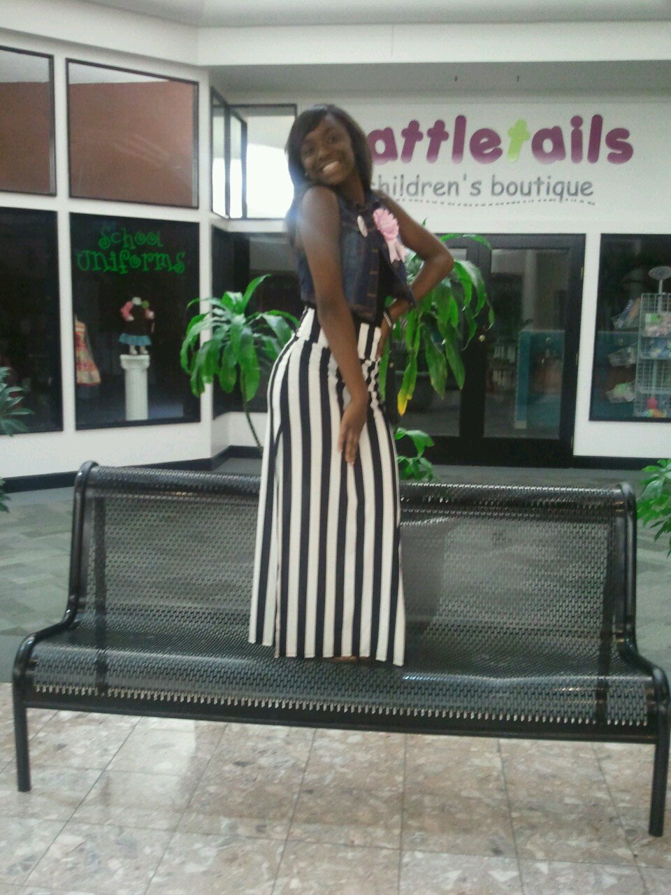#August Baby #c/o15 #Trojan Gurl #a Sweet chick wit a whole lot of LUV #I follow bck