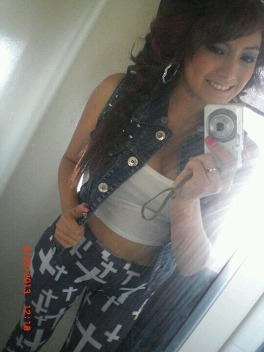 Cali3 Here For My baby Christoper'(: & The Love Of My Life Jermaine Cage:D Aha But Since you are On My Page Might As Well FOLLOW!!(: