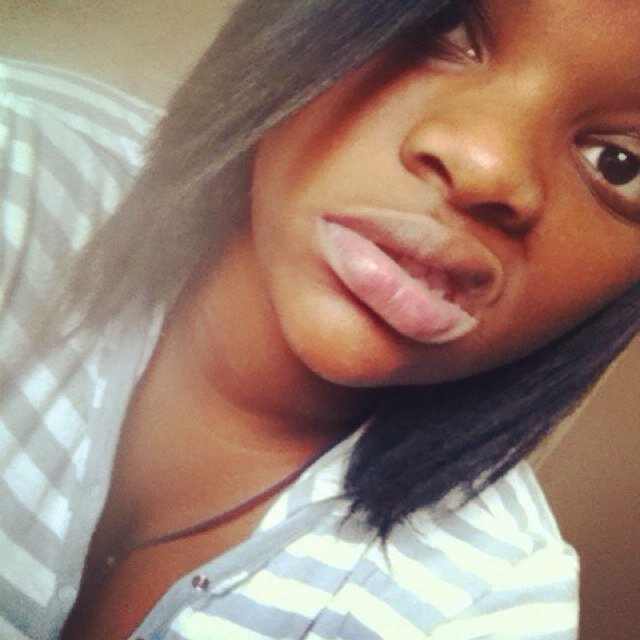 Im just a regular 18 year old chick with an amazing finaceé & alot of stuff to prove :3