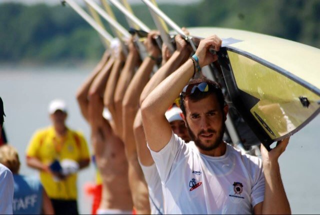 sergiogarsanj's profile picture. 26/08/1993. Ex-remero internacional, ahora en el otro lado.