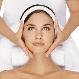 Tratamientos exclusivos con resultados de belleza garantizados.  siguenos en instagram @guinotinstituto 809-540-2399