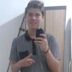 E vai ser sempre assim eu cuido de vc e vc cuida de mim . Lovv 3 / @maiquelebraga