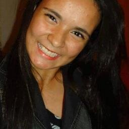 Carioca, super fãn da Demi Lovato. Mas também gosto de música Country, pop, heard rock, alternativo, punk, r&b e outros.