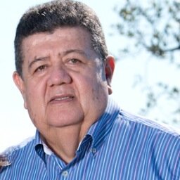 Economista. Presidente del Grupo Inverfin, empresas financieras, seguros, informatica e inmobiliaria. Venezuela, USA, Panama y Caribe.