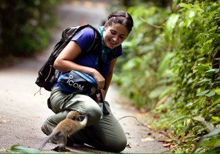 Former urban primatologist. Current slinger of biotech.