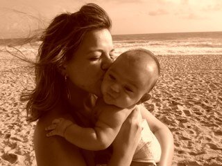 Administradora de Rh e apaixonada pela vida. 
Deus é amor, O elo perfeito e que deu cor a minha vida!