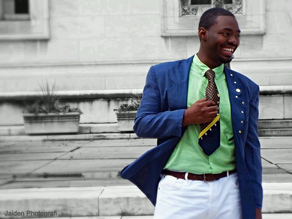 MrCEOJRS's profile picture. God Chaser, U of M Grad, Worship Leader, Minister, and servant for the Kingdom of the Lord! CEO