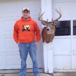 UW-Platteville. Addicted to hunting Whitetails.