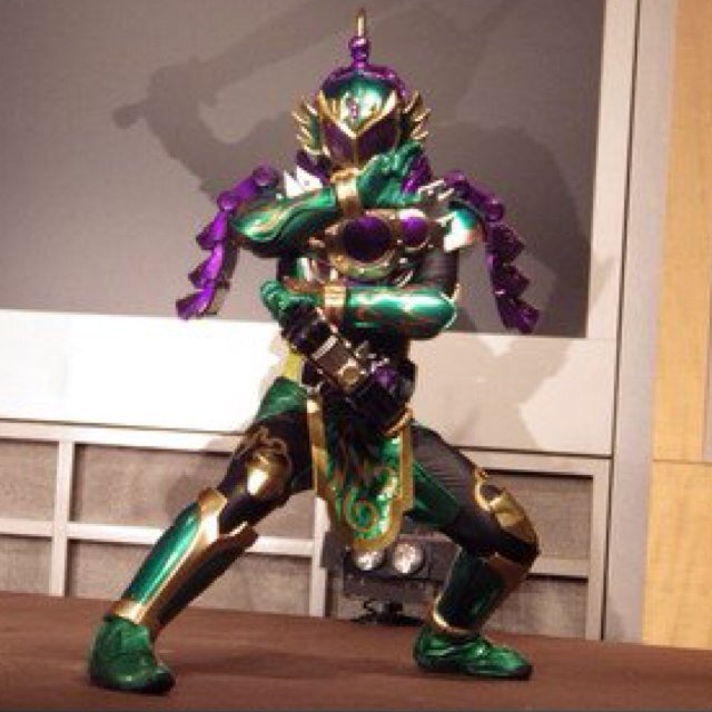 仮面ライダー、進撃の巨人、宇宙戦艦ヤマト
好きな人は誰でもフォローして下さい！
