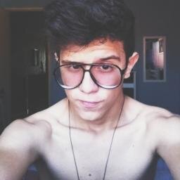 16yo, choreographer, actor . I refuse to sink † Hebrews 6:19 http://t.co/XNSanl4cXt 
http://t.co/AAMIWwSlUu
https://t.co/FSBa6QUnmN