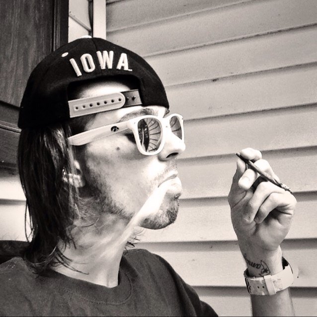 weed so laud, but you can't hear this sound
roll your own blunt, cause we don't pass em around..president of OhIsh ENT